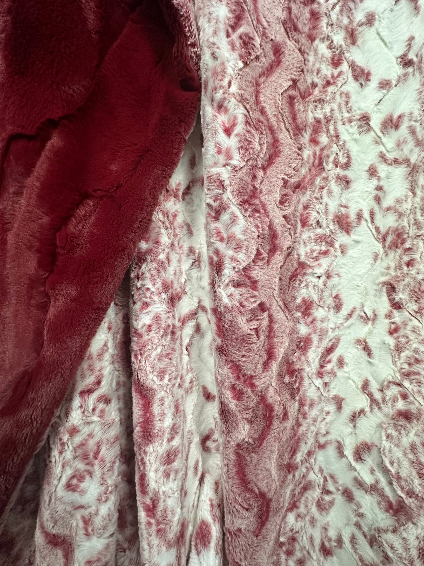 Travel Size Double Minky Blanket - Merlot Snow Owl on Merlot Hide 44x61