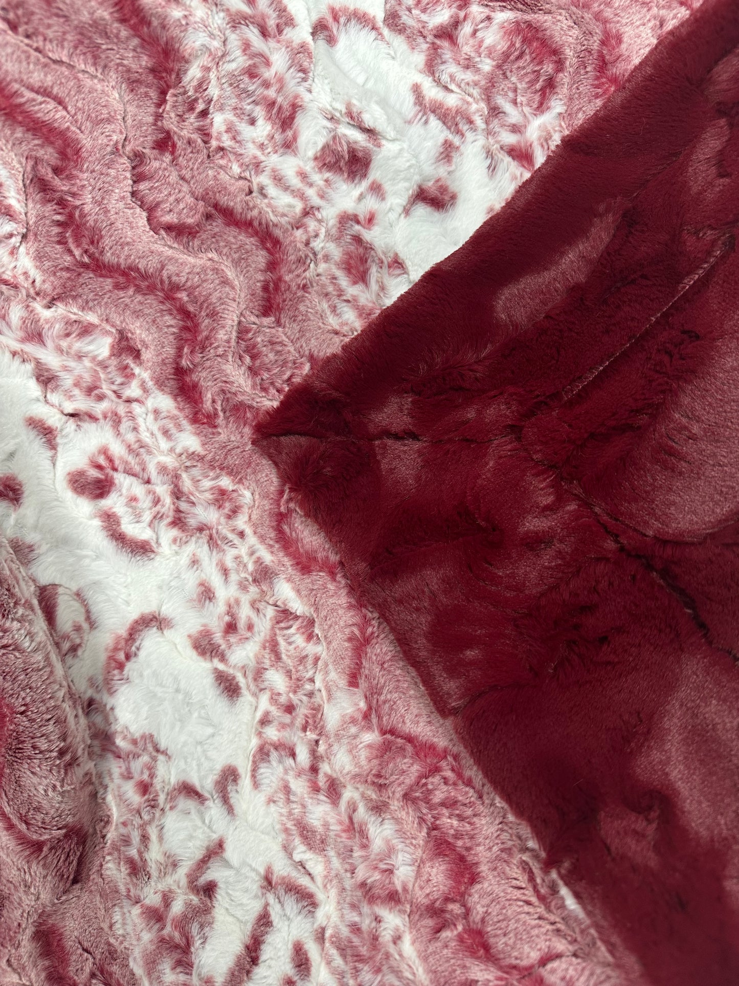 Travel Size Double Minky Blanket - Merlot Snow Owl on Merlot Hide 44x61