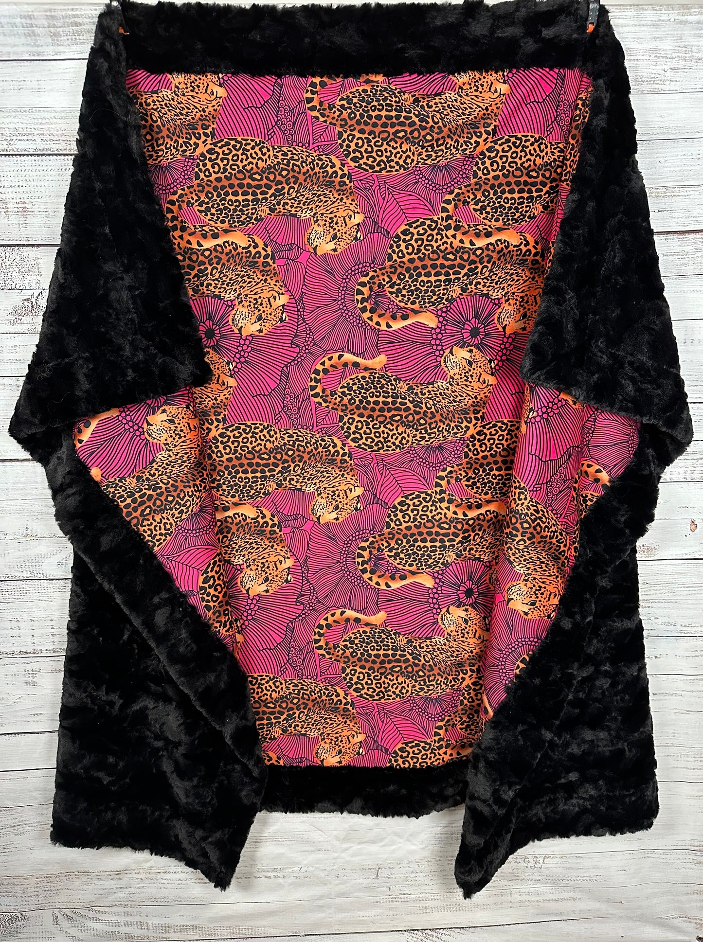 Leopard Hot Pink Kaleidoscope on Black Tuscany 55x79 Large blanket