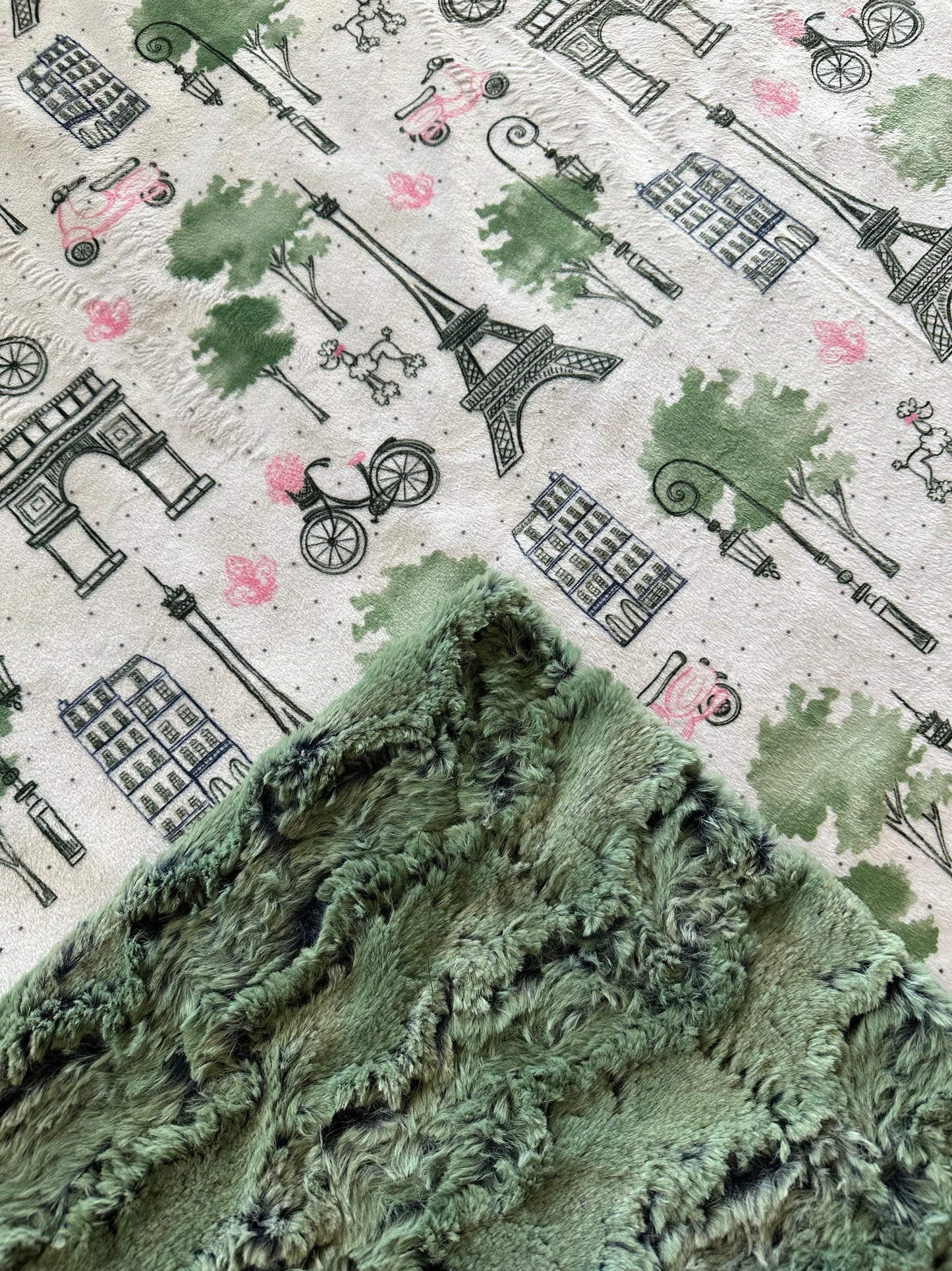 Paris Snow on Wild Rabbit Artichoke Toddler Blanket 45x55