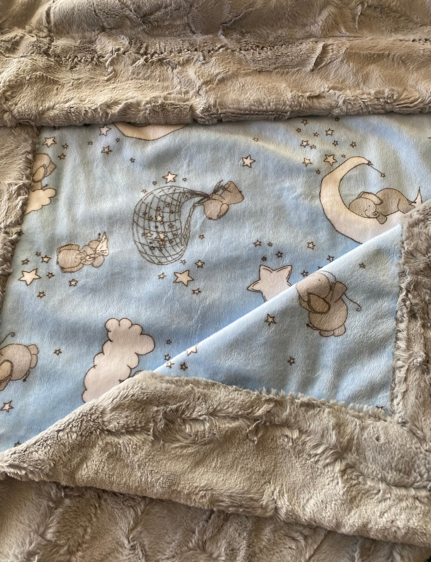 Sweet Melody Blue Elephant on Silver Hide Minky Baby Blanket - 30x41