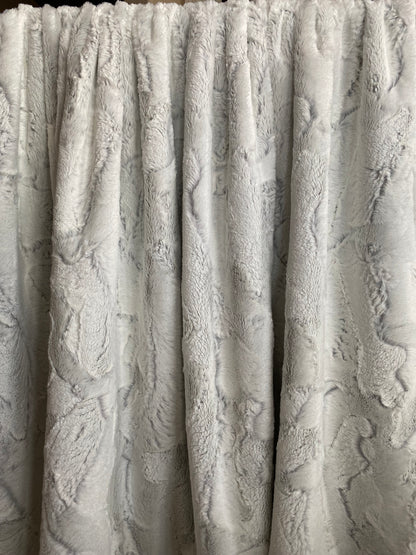 Arctic Fox on Silver Hide Double Minky Blanket - Detailed Craftsmanship - 54x60