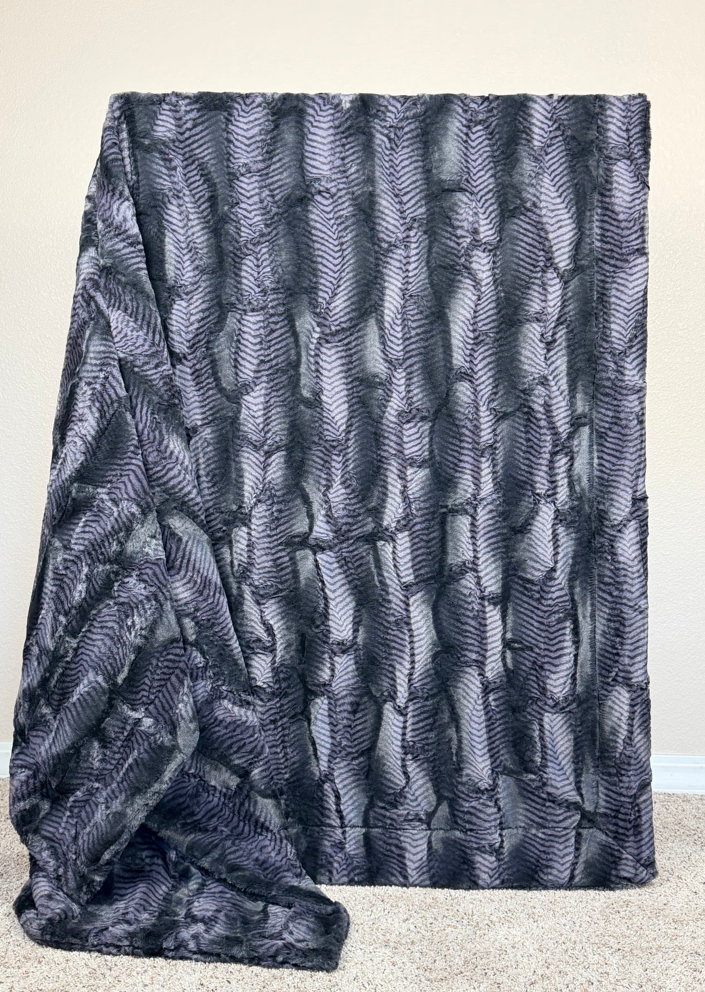 XL Mumba Double Luxe 60x84 Extra Wide Minky Blanket