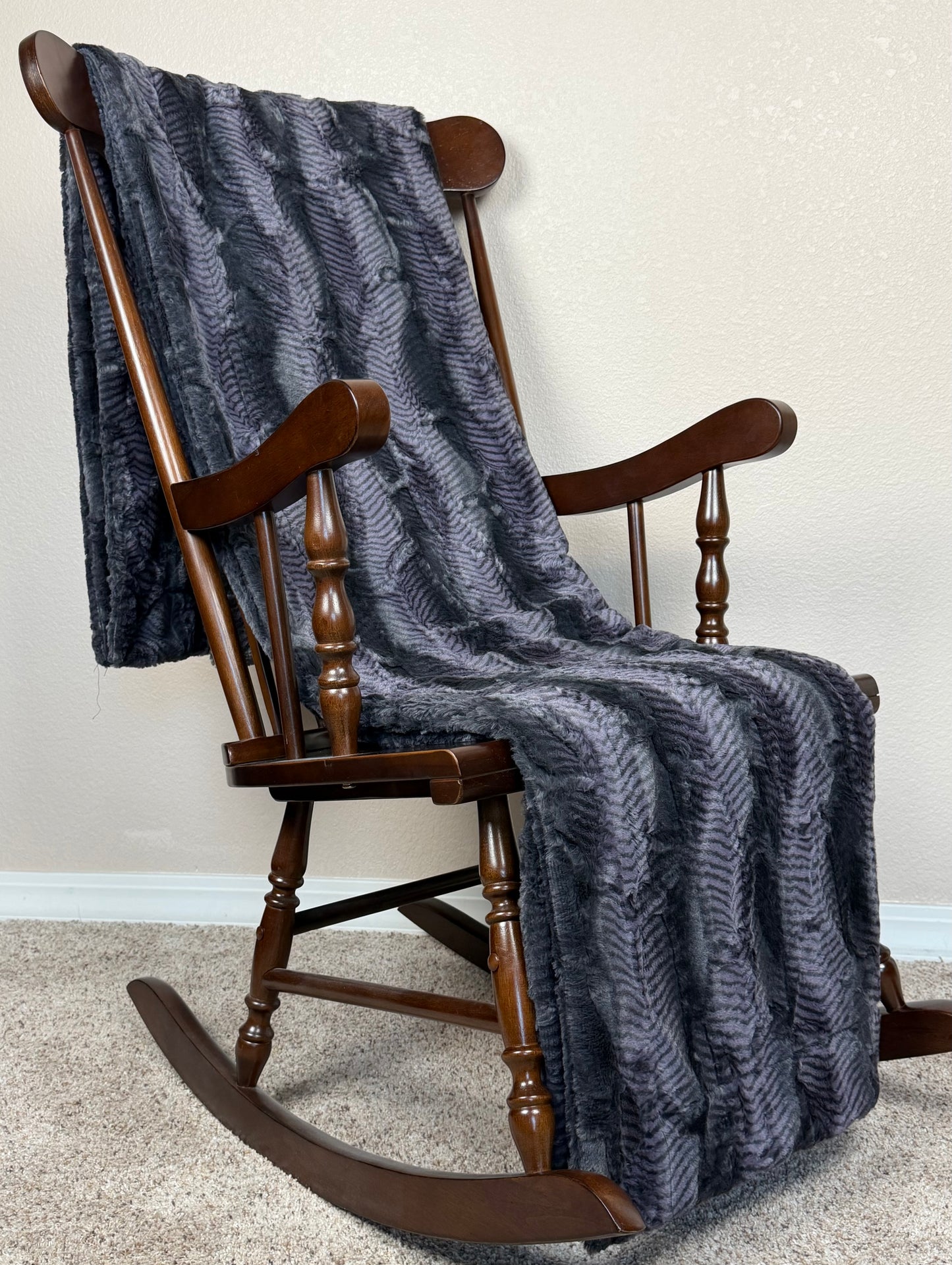 XL Mumba Double Luxe 60x84 Extra Wide Minky Blanket