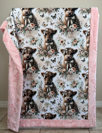 Baby Highland Cow on Shell Luxe 33x42 Baby Size with Pillowcase